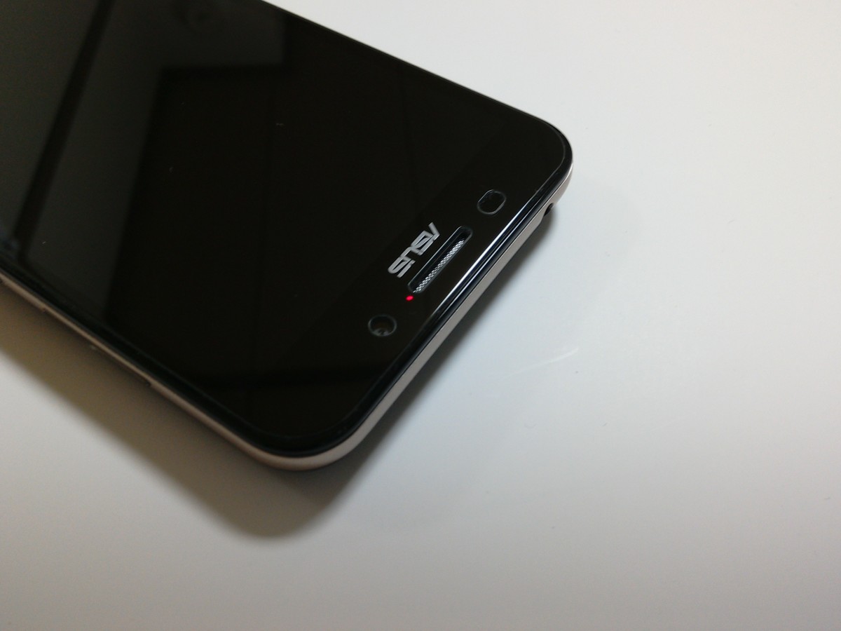 Zenfone Max 驚異のバッテリー！ゼロパーセントまでとことん付き合う。