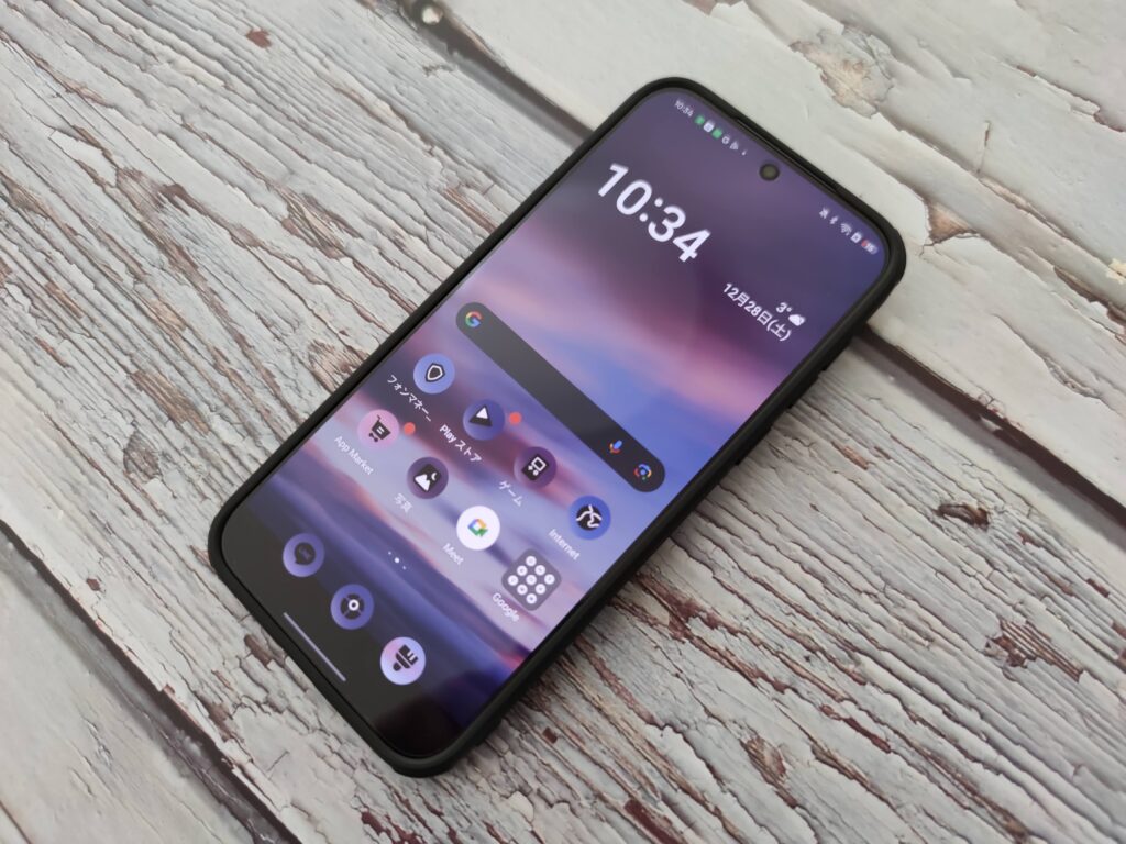 OPPO Find X8のケースを装着した